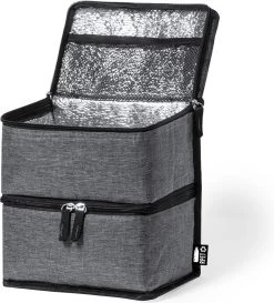 Merkloos Koeltas Met Dubbel Compartiment - Lunchtas - Koeltasje Lunch - Koelelementen - Koud - Warm - Isolatie - Volwassenen - Dames - Heren - 14 X 22 Cm - Polyester - RPET - Aluminium - Grijs 9 Merkloos Koeltas Met Dubbel Compartiment - Lunchtas - Koeltasje Lunch - Koelelementen - Koud - Warm - Isolatie - Volwassenen - Dames - Heren - 14 X 22 Cm - Polyester - RPET - Aluminium - Grijs -Kampeerclub 1084x1200 2