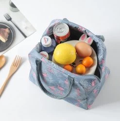 Koeltas - Lunchtas - Volwassenen En Kinderen - Compact & Handig: Zomer - Picknick -School - Lunch - Werk - Grijs Flamingo -Kampeerclub 1193x1200