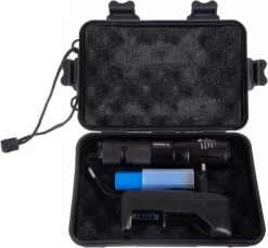 Zaklamp Led Oplaadbaar (inclusief 5000 MAh Batterij) - Oplaadbaar – Waterproof – 3000 Lumen – Zwart -Kampeerclub 1200x1108 8