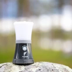 Favour L0717 Camping Lamp Oplaadbaar LED, 200 Lumen, IPX7 Waterdicht, Drijvend, Schokbestendig, Draagbare Kampeerlamp, Tentlamp, Vislamp, Geïntegreerde Oplaadbare Batterij 13 Favour L0717 Camping Lamp Oplaadbaar LED, 200 Lumen, IPX7 Waterdicht, Drijvend, Schokbestendig, Draagbare Kampeerlamp, Tentlamp, Vislamp, Geïntegreerde Oplaadbare Batterij -Kampeerclub 1200x1200 1825