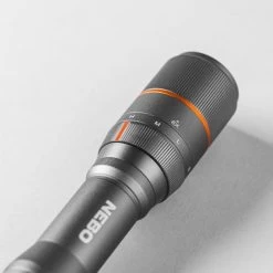 NEBO DAVINCI 1000 - Oplaadbare Zaklamp - 1000 Lumen - Zwart -Kampeerclub 1200x1200 2015