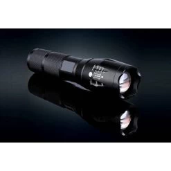 Led Zaklamp Met Zoomfunctie Tactical Superbeam - Militaire Zaklamp -Kampeerclub 1200x1200 2051