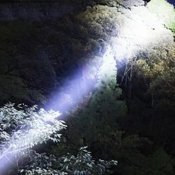 Merkloos LED-zaklamp 14000, Lumen 4200 XHP 70.2 PROFESSIONAL-XLED - Oplaadbaar USB Zoeklicht - Handzaam Formaat -Kampeerclub 1200x1200 2083