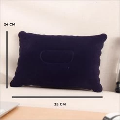 Reiskussen - Kampeer Kussen – Hippyfy – Strand Kussen - Zachte Opblaasbare Kussen – Kleine Kampeer Kussen - Festival Kussen – Picknick Kussen - Vliegtuig Kussen – Hoofdkussentje - Kamperen – Op Reis – Opblaasbare Kussentje – Donkerblauw -Kampeerclub 1200x1200 2185