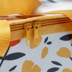 Kleine Lunch/sixpack Koeltas - Boterbloem Print - 20 X 30 Cm - 12 L -Kampeerclub 1200x1200 416