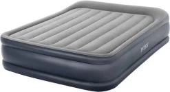 Intex Deluxe Pillow Rest Raised Luchtbed - 2-persoons - 203x152x42 Cm 27 Intex Deluxe Pillow Rest Raised Luchtbed - 2-persoons - 203x152x42 Cm -Kampeerclub 1200x649 4