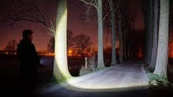 Noctic Focus Professionele Zaklamp Met Zoom - 500 Lumen - IPX5 Waterdicht En Schokbestendig -Kampeerclub 1200x675 18