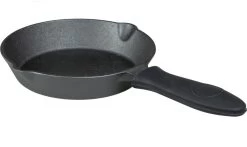 Blackwell Siliconen Handvat - Voor Gietijzeren Pannen 6 Blackwell Siliconen Handvat - Voor Gietijzeren Pannen -Kampeerclub 1200x716 4