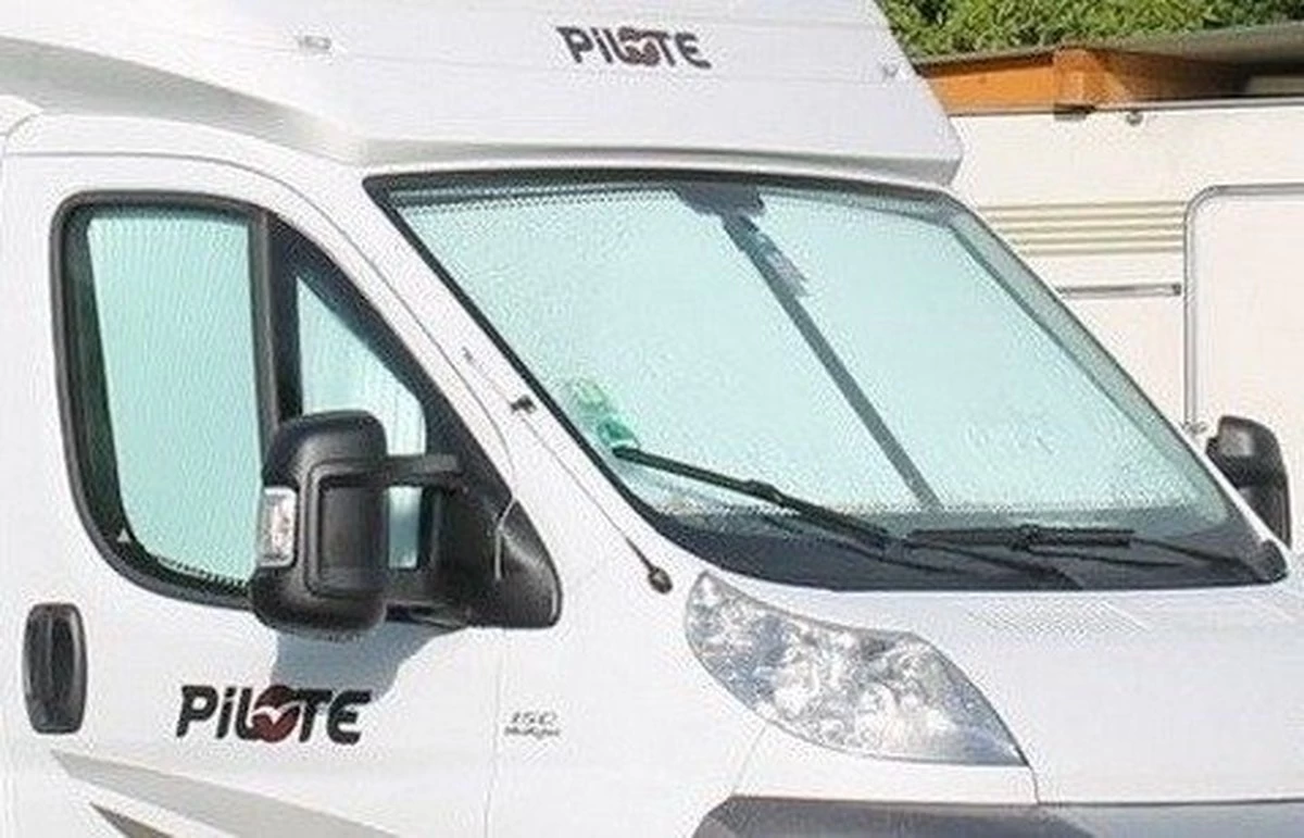 Fiamma Vouwgordijn Plissee Zijraam Rechts Grijs Bijrijders Zijde (F.Ducato-P.Boxer-C.Jumper V.a.6-2006 - 2011) 2 Fiamma Vouwgordijn Plissee Zijraam Rechts Grijs Bijrijders Zijde (F.Ducato-P.Boxer-C.Jumper V.a.6-2006 - 2011) - Afbeelding 2