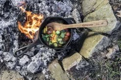 Petromax KR1 Gietijzeren Steelpan Met Deksel (1 Liter) -Kampeerclub 1200x799 86