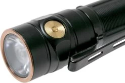 Fenix E30R Zaklamp, 1600 Lumen - 203 M - Oplaadbaar -Kampeerclub 1200x800 196