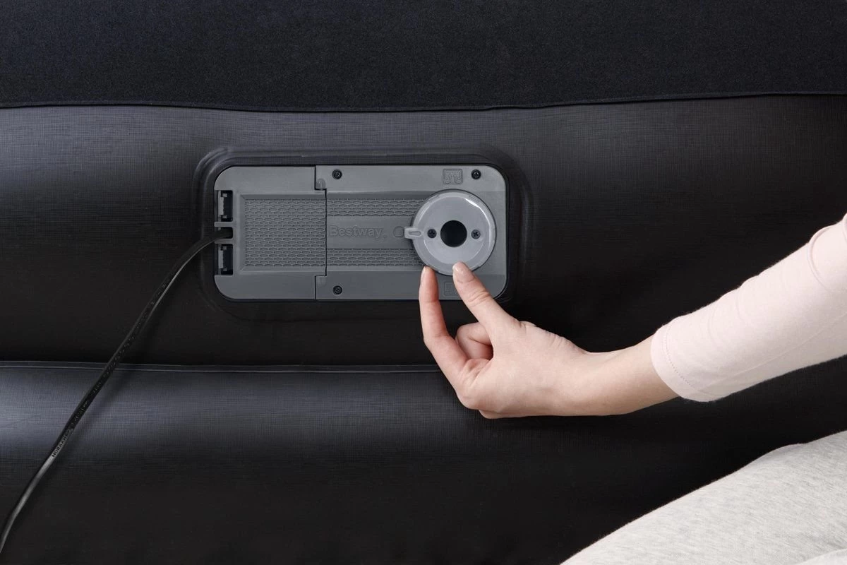 Bestway Luchtbed Tritech Premium+ - 2 Persoons - Ingebouwde Pomp - Extra Dik - Stevige Constructie 16 Bestway Luchtbed Tritech Premium+ - 2 Persoons - Ingebouwde Pomp - Extra Dik - Stevige Constructie - Afbeelding 16