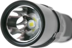 Fenix UC35 USB 1000 Lumen - 266 M - Oplaadbaar -Kampeerclub 1200x803 19