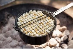 Esschert Design - Popcornpan - Kampvuur -Kampeerclub 1200x828 2