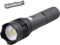 Merkloos Zaklamp - Zaklantaarn - 800 Lumen - Oplaadbaar - 3 Standen - Fel Licht - Hoge Kwaliteit - 3.5 X 3.3 X 14.1 Cm