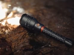 Nebo 12K Oplaadbare Krachtiger Waterproof Zaklamp 12000 Lm - Zwart -Kampeerclub 1200x900 74