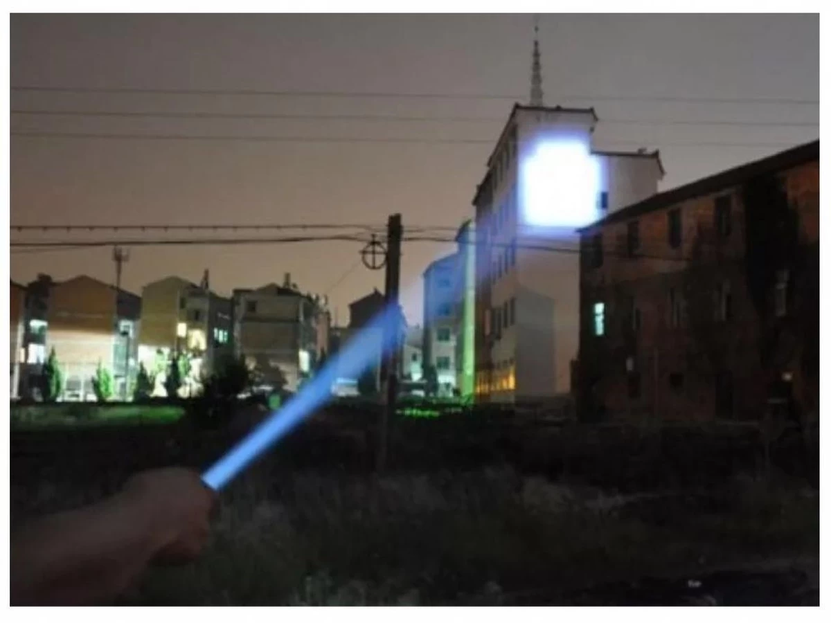 Militaire LED Zaklamp 3800 Lumen Zoomfunctie, TL360 4 Militaire LED Zaklamp 3800 Lumen Zoomfunctie, TL360 - Afbeelding 4