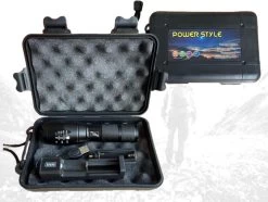 Merkloos Teskies Militaire LED Zaklamp Oplaadbaar - Opbergkit - IPX-6 Waterresistent - 1000 Lumen - Zwart 11 Merkloos Teskies Militaire LED Zaklamp Oplaadbaar - Opbergkit - IPX-6 Waterresistent - 1000 Lumen - Zwart -Kampeerclub 1200x902 2