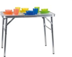 Merkloos Campingtafel - Opklapbaar - 75 X 55 X 70 Cm - Compact - Met Handvat -Kampeerclub 1200x963