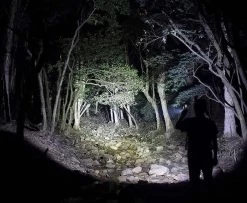 FlinQ 2-pack Militaire LED Zaklamp - 2 Zaklampen - 2000 Lumen - Zwart -Kampeerclub 1200x988 8