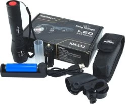 LED Zaklamp - 2000 MAh Oplaadbare Militaire Zaklamp - Zeer Fel - Zwart King Mungo -Kampeerclub 1200x995 9