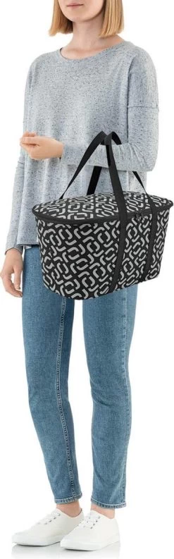 Reisenthel Coolerbag Koeltas - 20L - Signature Black Zwart -Kampeerclub 374x1200