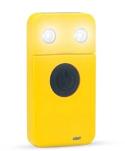 WakaWaka Light Geel - LED Lamp Op Zonne-energie - Zelfopladend 20 WakaWaka Light Geel - LED Lamp Op Zonne-energie - Zelfopladend -Kampeerclub 997x1200 3
